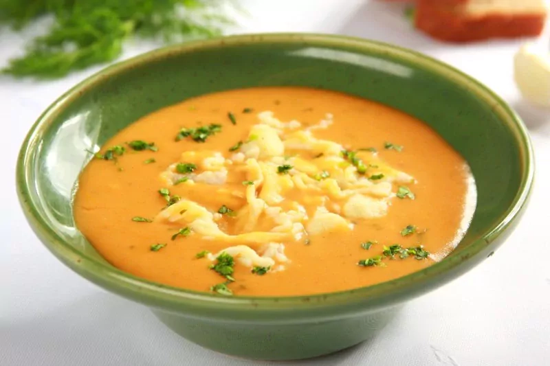 Puré francés de patata y sopa de cebolla con nata