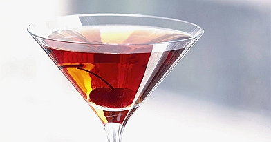 Manhattan - cóctel de whisky (bourbon) y vermut con shrub